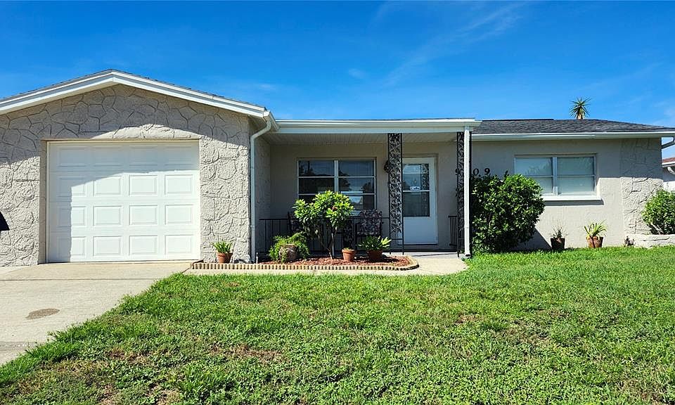 1st image of 9709 LAKESIDE LANE
