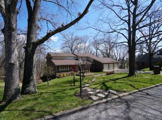 2215 Raintree Ct, Ashland, KY 41101