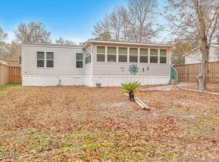 2585 Fairway Dr SW, Supply, NC 28462