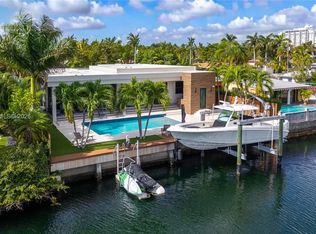 12911 Oleander Rd, North Miami, FL 33181