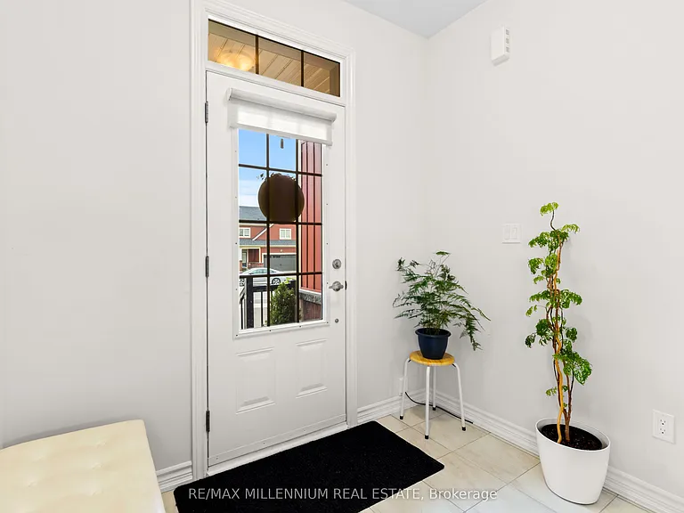105 Stonebrook Way — Photo 5