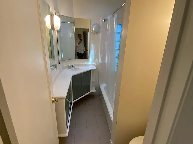 242 Stanford Ave — Photo 8
