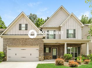 787 Overlook Glen Dr, Lawrenceville, GA 30045