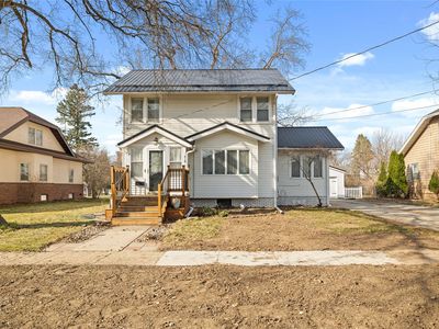 618 S 6th Ave W, Newton, IA, 50208
