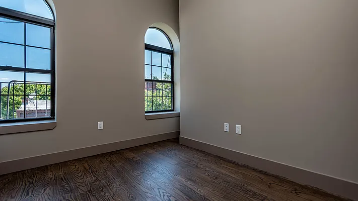 Rented by Nooklyn NYC LLC | media 15