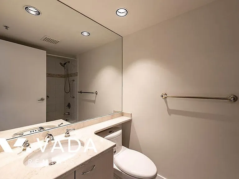 1331 Alberni St #1510 — Photo 11
