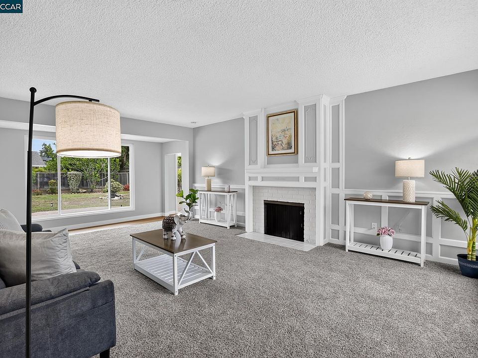 1st image of 657 S Clover Ave