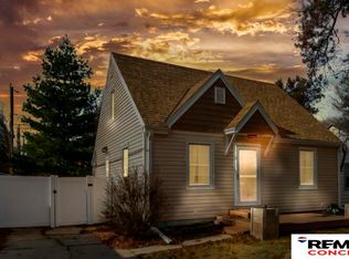 3333 S 44th St, Lincoln, NE 68506
