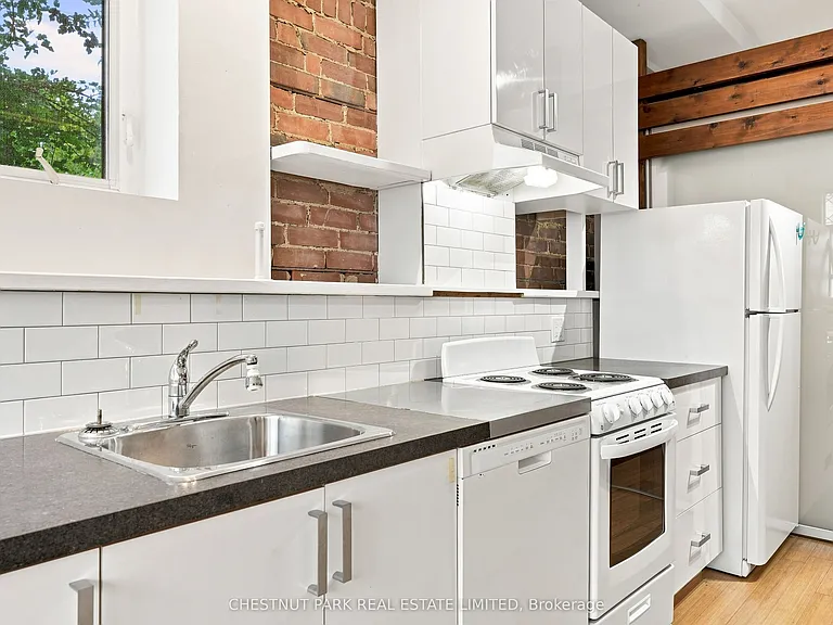 208 Greenwood Ave #1 — Photo 13