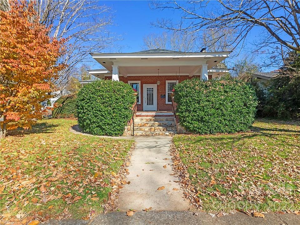 218 W Main St, Brevard, NC 28712 Zillow