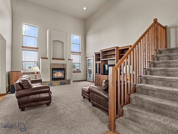 4th image of 96 Ruby Ln