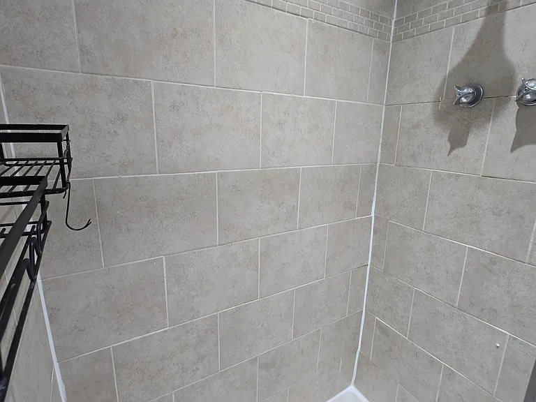 917 W Waveland #1A — Photo 3