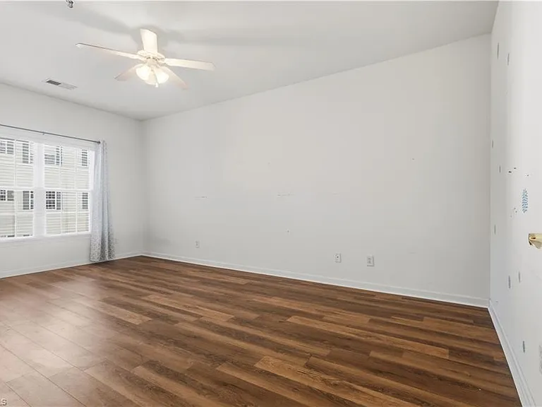 6941 Hanesbrook Cir #204 — Photo 10