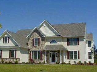 96 Linwood Cir, East Coventry, PA 19465