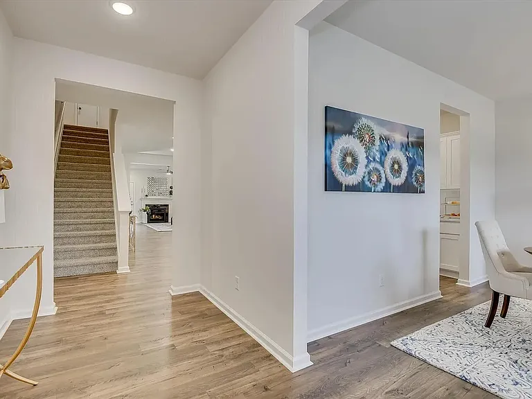 5232 Tullamore Dr — Photo 2