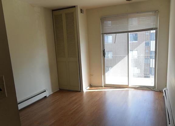 4th image of 5506 Lincoln Ave #G-a2