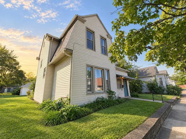 2318 S Wayne Ave, Fort Wayne, IN 46807