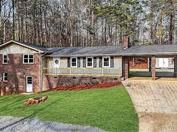 2nd image of 237 Lusk Ct