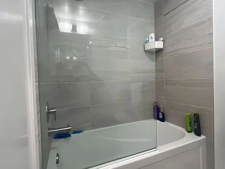55 Cooper St W #1816 — Photo 5