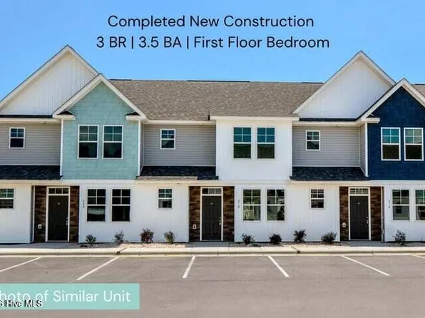 217 Sandy Cove Lane, Sneads Ferry, NC 28460