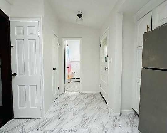 3rd image of 2518 Haff Ave