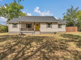 1621 E Stewarts Ln, Nashville, TN 37218