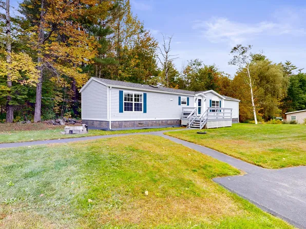 20 Grove Street, Sabattus, ME 04280