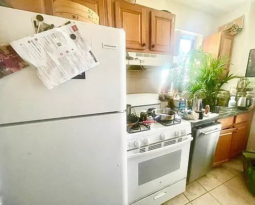 Rented by Century 21 Premier  | media 4