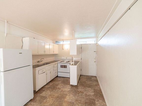 4th image of 1327 Milvia St APT 3