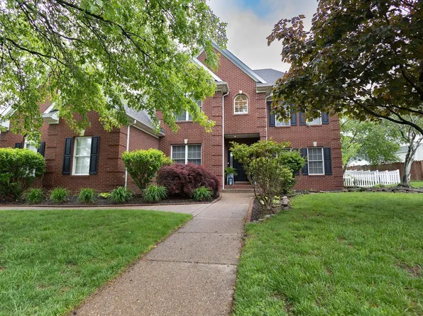 19002 Braeburn Dr, Evansville, IN 47725