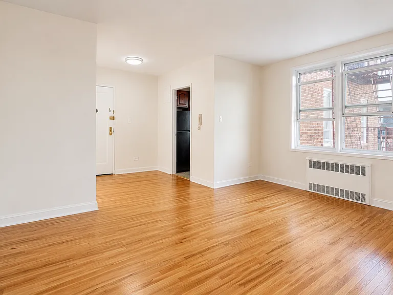 367 Avenue S #503 — Photo 6