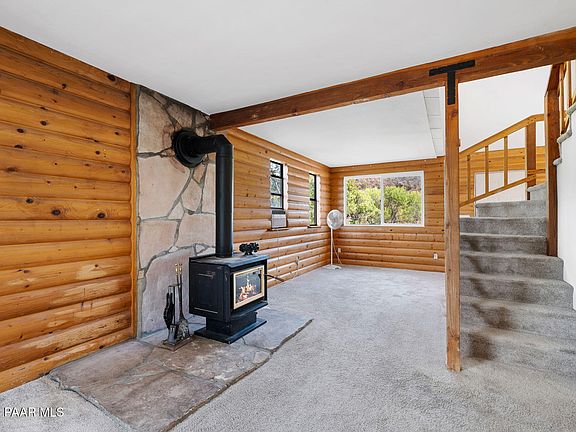 4th image of 631 S Canyon Dr E