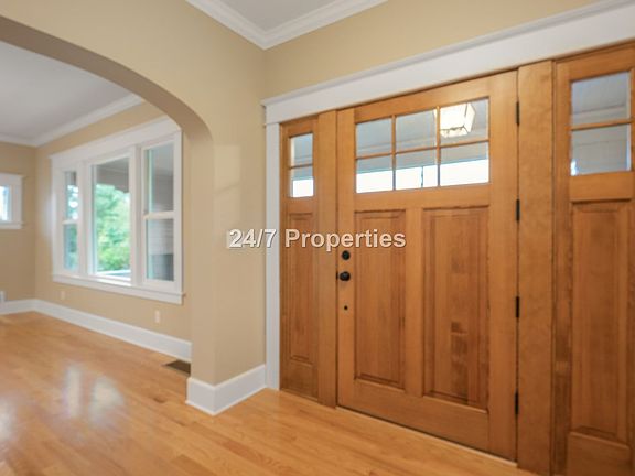 3rd image of 6515 NE Cleveland Ave #6515
