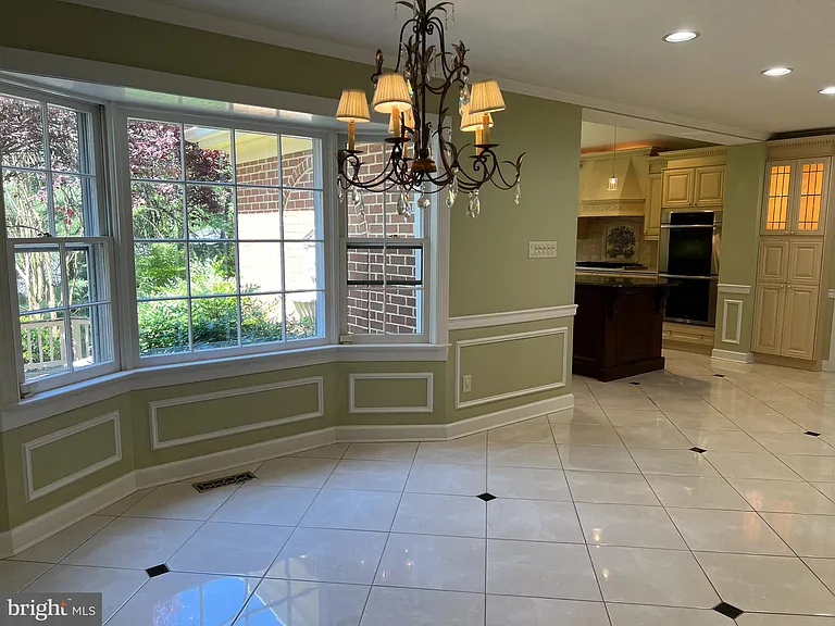 10220 Cedar Pond Dr — Photo 20