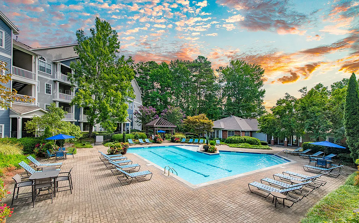 MAA Dunwoody — Photo 1