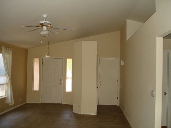 3rd image of 18601 N 33rd Dr