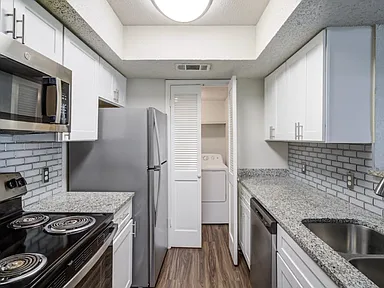 Peppertree Apartment Homes