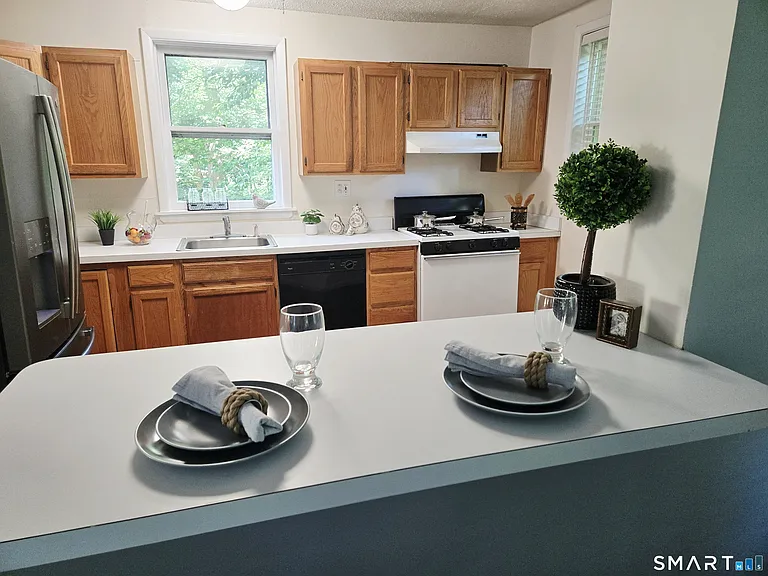 1034 Prospect Ave — Photo 6