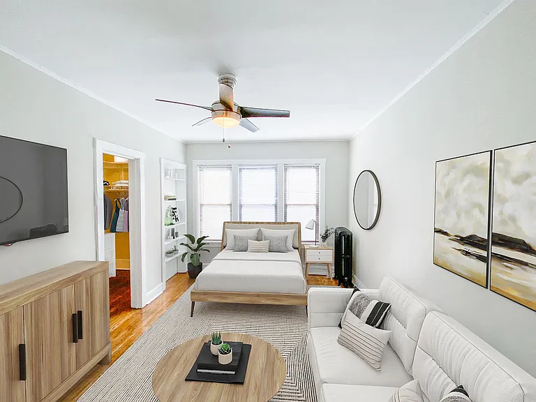 544-52 W. Briar Pl. — Photo 3