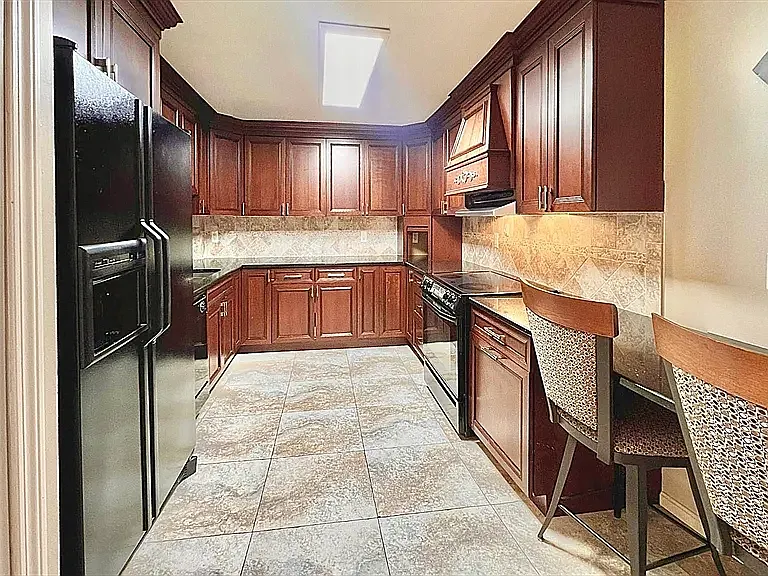 30 Revere Beach Pkwy #711 — Photo 12