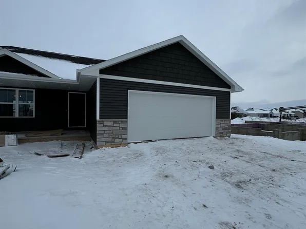 1240 Putnam Dr, Pulaski, WI 54162