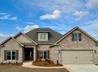 300 Emberwood Way, Kathleen, GA 31047