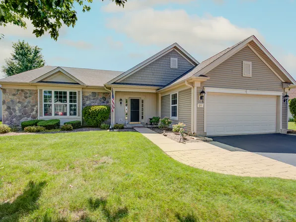 211 Honors Dr, Shorewood, IL 60404