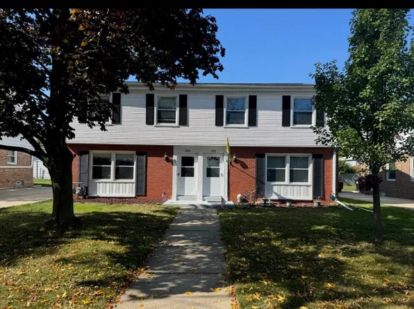 218 Ohio St, Racine, WI 53406