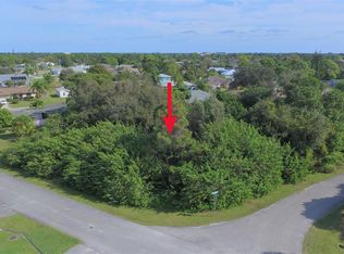 2111 SE Carnation Rd, PORT SAINT LUCIE, FL 34953