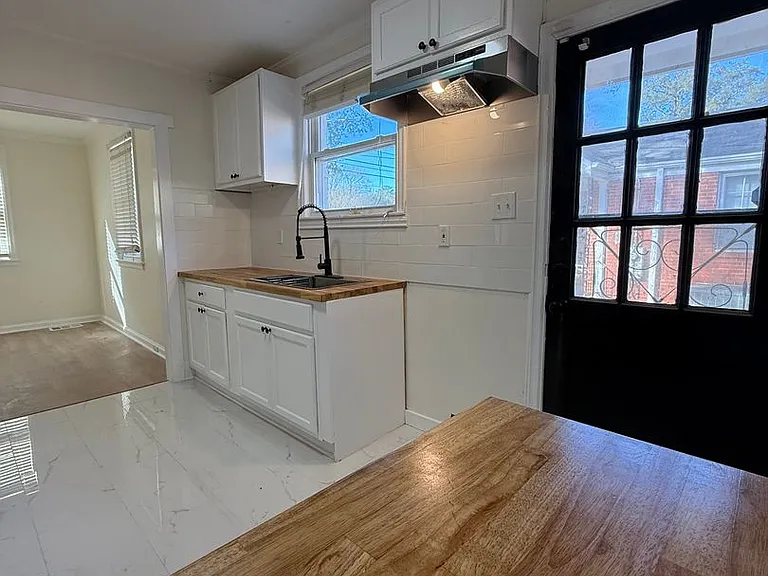 15 Bradley Dr — Photo 16
