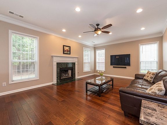 2nd image of 1625 Elgaen Place Dr