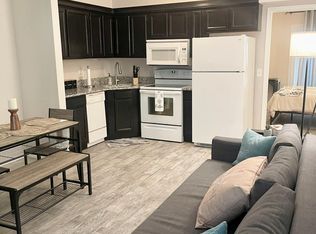 1948 E Ocean View Ave APT F, Norfolk, VA 23503