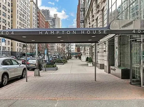 404 East 79th Street image 1 of 9