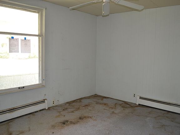 5th image of 932 Arianna St NW